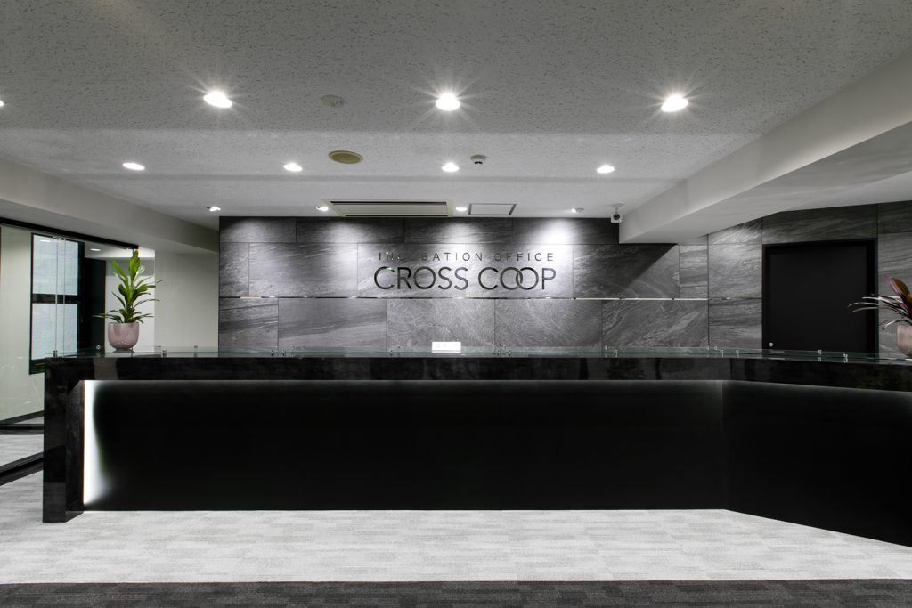 CROSSCOOP青山