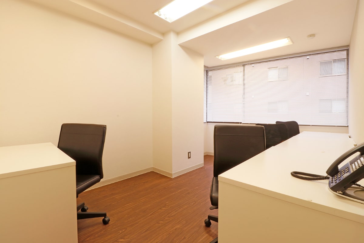 THE HUB 茅場町